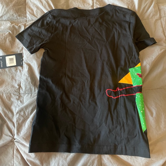NWT Boy’s Air Jordan by Nike Tee Size: M - Picture 2 of 4